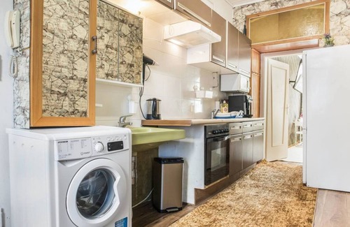 Brigittenau Apartamento | Adorable 2BR Apt. near Millenium Tower and Danube