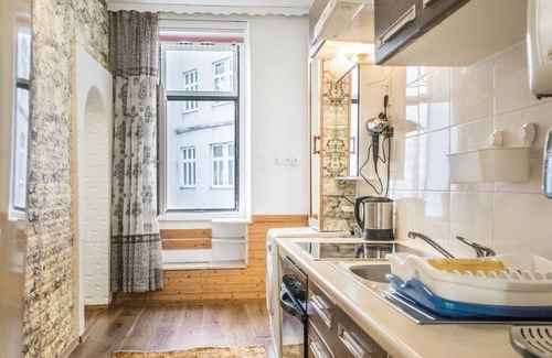 Brigittenau Apartamento | Adorable 2BR Apt. near Millenium Tower and Danube
