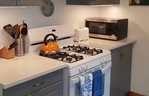 West Yarmouth Casa | ¡NUEVO! Adorable 3 BR Cape House perfecto para vacaciones familiares!