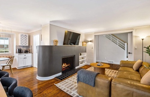 Lathrup Village Casa | Adorable 5BR/3.5BA StayArbor Home!