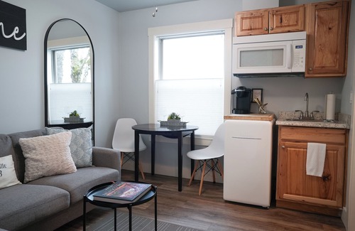 McMinnville Apartamento | Adorable apartamento en 3rd St. El centro de McMinnville