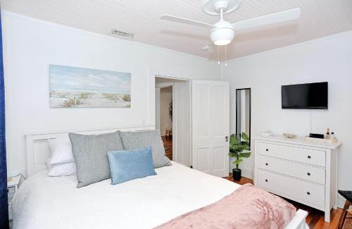 Thunderbolt Casa | Adorable Bungalow Near City Marina & Tybee Beach