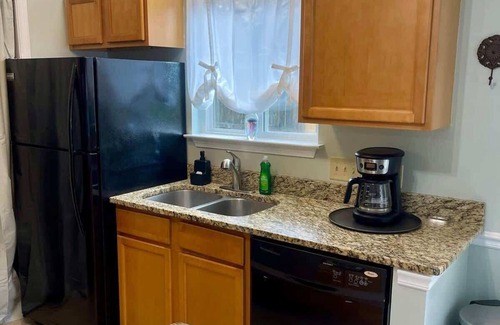 St. Marys Casa | Adorable coastal home right downtown!
