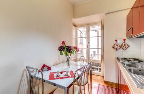 Repubblica Apartamento | Adorable flat by Barberini Trevi Fountain 09113 IT058091C289CBO8C2
