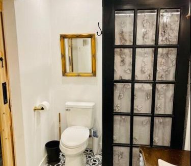 Fernandina Beach Casa | Adorable French Cottage style - 1 bedroom.