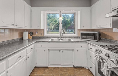 Maplewood Casa | Adorable Home- 3M Headquarter/MOA/ St Paul