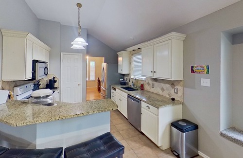 South Side Casa | Adorable Home Away From Home in the City by the Bay