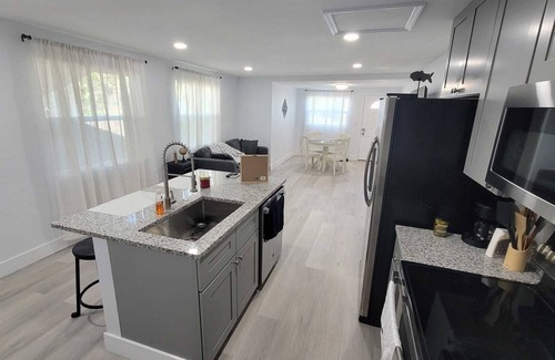 St. Petersburg - Clearwater Apartamento | Adorable New Remodel W Cozy Guesthouse to Relax