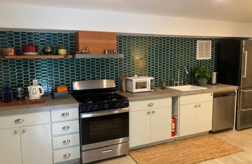 Atlanta Casa | Adorable one bedroom studio close to downtown Atlanta.