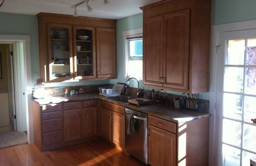 San Anselmo Casa | Adorable, peaceful 2-bdrm house in charming Fairfax near bus, food & shops