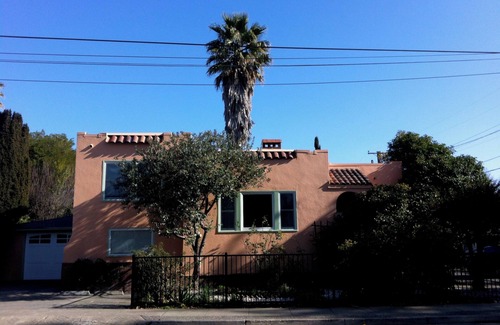 San Anselmo Casa | Adorable, peaceful 2-bdrm house in charming Fairfax near bus, food & shops