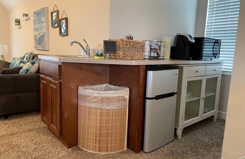 Lakeland Apartamento | Adorable private 1-bedroom studio on mini-farm.