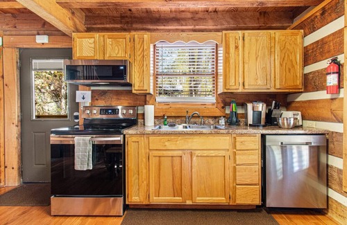 Townsend Cabina | Adorable Riverfront Cabin * EV Chrg * Fish * Swim