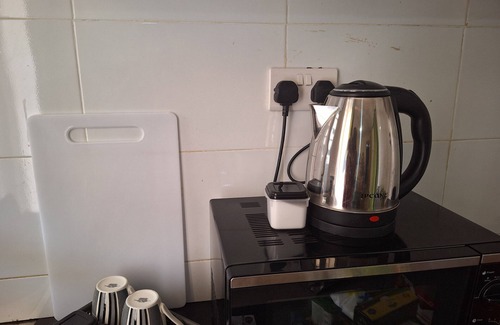 Ruiru Apartamento | Adorable Rustic-Style 1 Bedroom Space with WiFi in Charming Ruiru