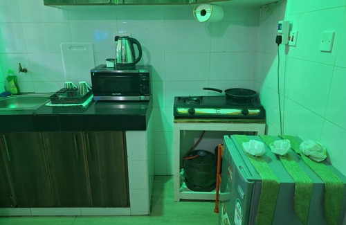 Ruiru Apartamento | Adorable Rustic-Style 1 Bedroom Space with WiFi in Charming Ruiru