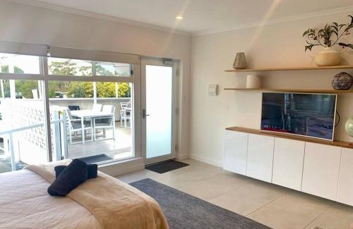 Orford Apartamento | Adorable Studio next to cafe, walk to beach!