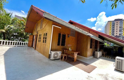 Chang Phueak Casa | Adorable sunny bedroom with AC in Doi Suthep and nimmamhaemin neighborhood.