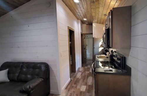 Guntersville Apartamento | Adorable Tiny House Cabin- Lake Guntersville