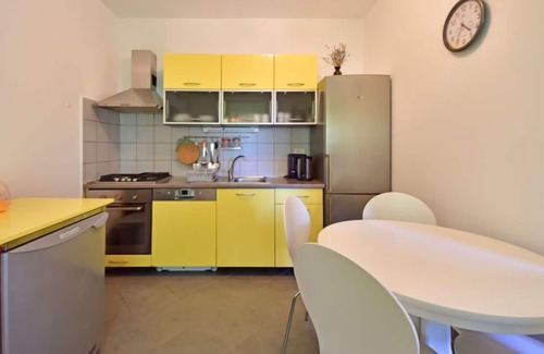Sibinj Krmpotski Apartamento | Adriana by Interhome