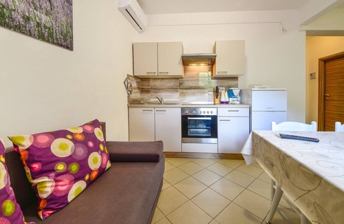 Sibinj Krmpotski Apartamento | Adriana by Interhome
