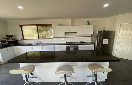 Jurien Bay Casa | Adriana Retreat - Jurien Bay, WA