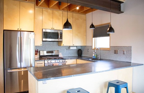 Bozeman Apartamento | ADU | Stylish Guesthouse | Walk to Downtown!
