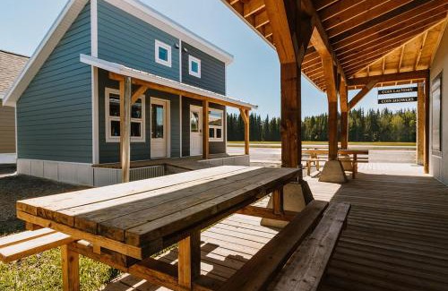Nordegg Casa | Adventure Knap Shack