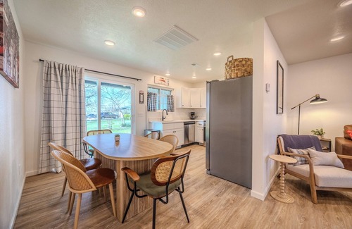 Lebanon Cabina | Adventure on Historic Route 66! Brand new renovation!