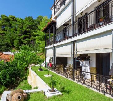 Skopelos Hotel | Aegeon Hotel