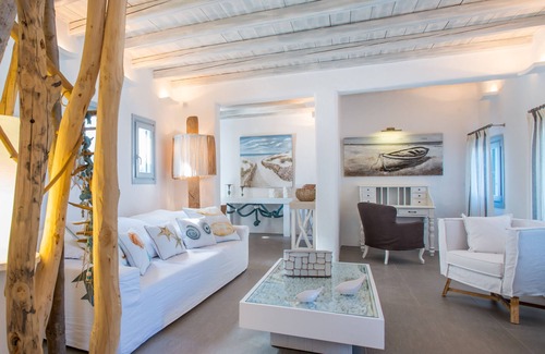 Chrissi Akti Villa | Aelia Master Villa con vistas al mar y piscina privada