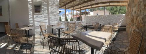 Lakkion Cama Y Desayuno | AELLIA HOTEL & SUITES LEROS
