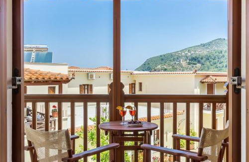 Skopelos Hotel | Aeolos Hotel