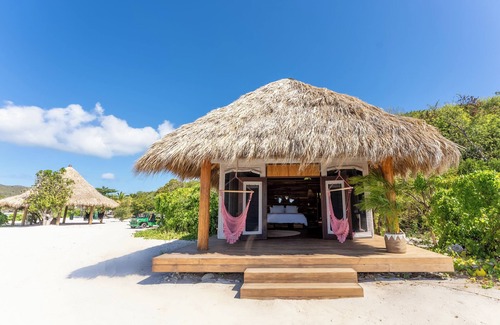 East End Cabina | Aerial Mindfulness Teepee