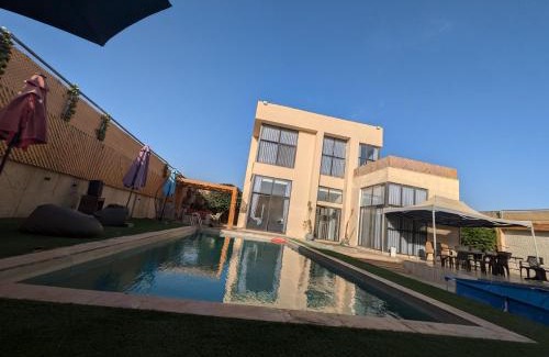Al Jizah Chalet De Esquí | Aeropuerta Mini Villa - Private self check-in Layover near Amman Airport