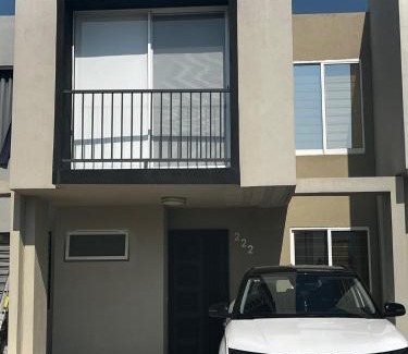 Tlajomulco de Zuniga Casa | Aeropuerto Casa Santa María