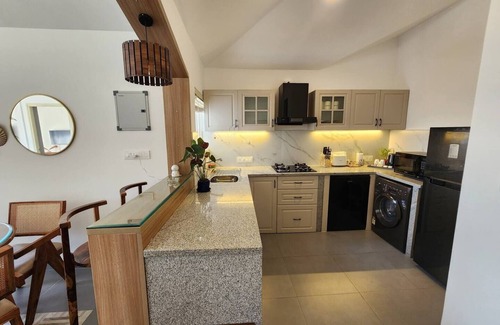 Pilerne Apartamento | Aesthetic 2BHK near Candolim AC comfort & stunning views few minutes from beach