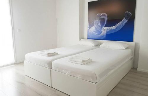 Amarousion Apartamento | Aether Loft in Marousi with Shared Pool