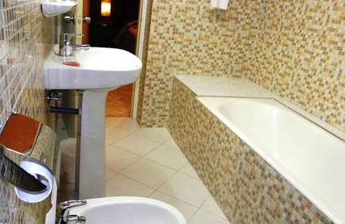 Swiss City Hotel | Aferni Hotel