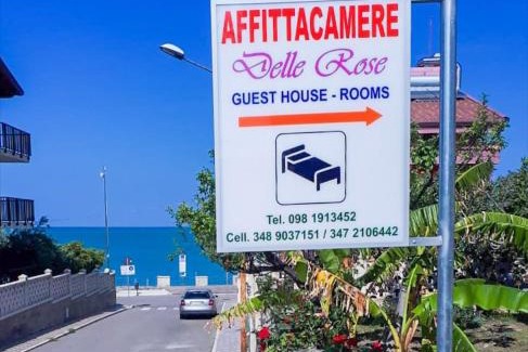 Roseto Capo Spulico Cama Y Desayuno | Affittacamere delle rose