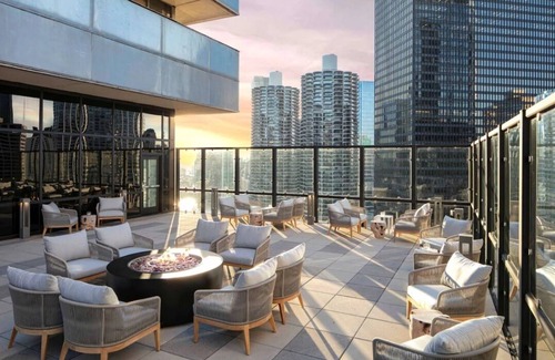 Downtown Chicago Complejo | Affordability Meets Comfort! Pets Allowed, Close to Picasso Statue