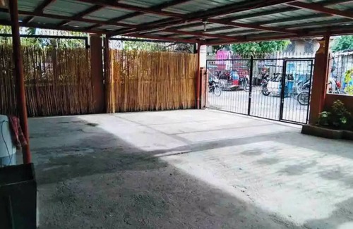 Santa Rosa Casa | Affordable 1 bedroom w/ wi-fi , netflix & parking