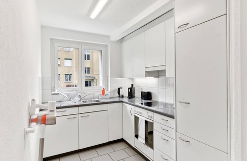 Center Apartamento | Affordable 2-Bedroom Apartment in Zurich