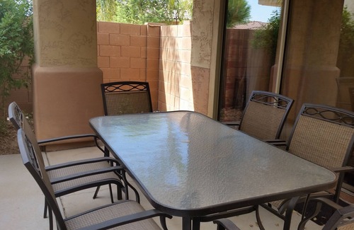 Palm Valley Casa | Asequible, 2 dormitorios en urbanización cerrada Palm Valley.