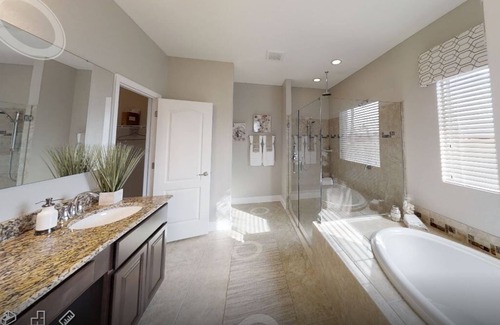 North Port Casa | Affordable 3 bed 2 bath and a 4th office room on 3-acre lot close to Siesta Key