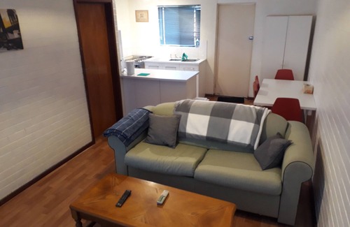 Dianella Apartamento | Apartamento económico cerca de la ciudad, cafeterías y tiendas.