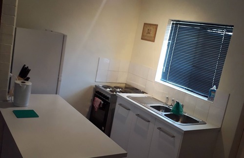 Dianella Apartamento | Apartamento económico cerca de la ciudad, cafeterías y tiendas.