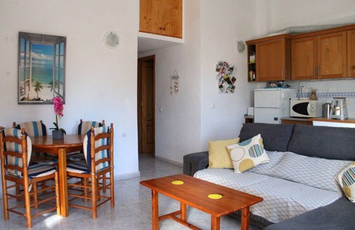 Lo Rufete Apartamento | Affordable Apt Lomas Del Golf 10 Min Walk to Amenities, Golf, Sun