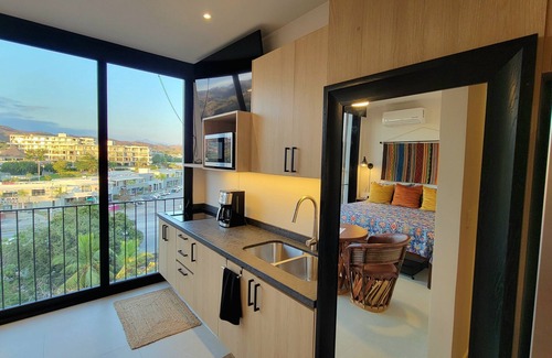 Bucerias Apartamento | Affordable & Inviting Junior Suite - Steps to the Beach - Beautiful Views