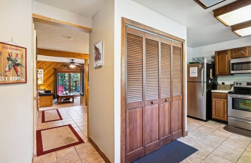 Timberline Casa | Cómodo y económico alojamiento en el centro del valle de Canaan!