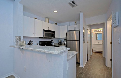 Historic Ybor Condominio | Lujo moderno asequible - 2 BD / 2 baños en YBOR City